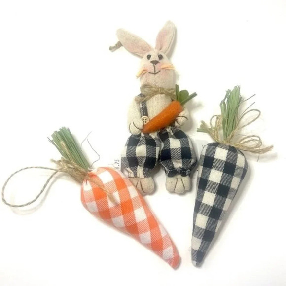 GANZ Boy Bunny and Two Carrots Easter Set. - Picture 2 of 3